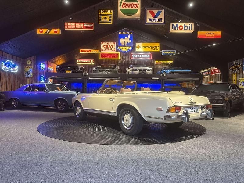 Brugt Mercedes SL280 170 HK (125 kW) 1968 Sort Cabriolet