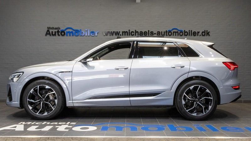 Brugt Audi e-tron S-Line 300 kW (408 HK) 2021 Sølvmetal SUV