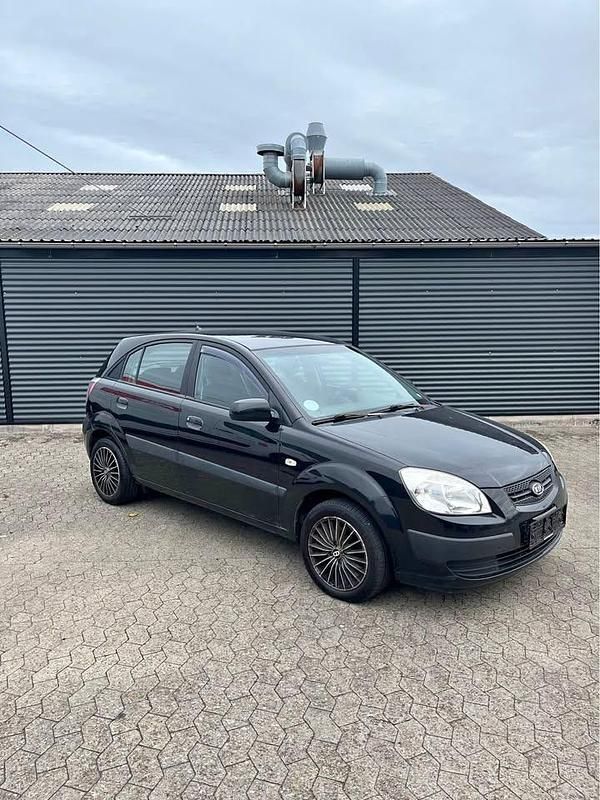 Brugt 2007 Kia Rio Sedan | 19.800 kr. - Billede 1/4