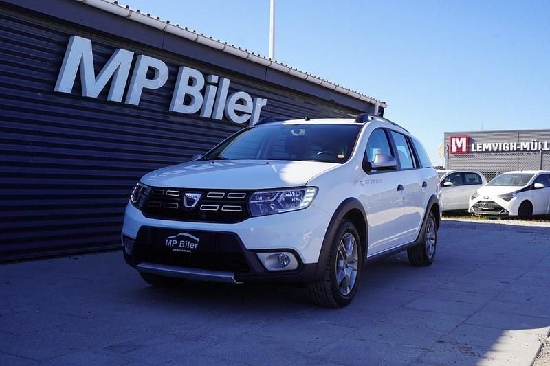 Hvid Brugt 2019 Dacia Logan Stepway Sedan | 99.700 kr. (Fair pris) - Billede 1/4