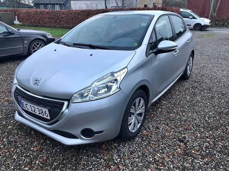 Grå Brugt 2013 Peugeot 208 Hatchback | 35.900 kr. (Fair pris) - Billede 1/4