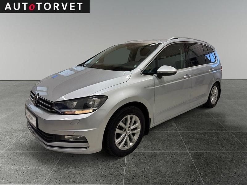 Sølvmetal Brugt 2016 VW Touran Highline MPV | 149.700 kr. (Super pris) - Billede 1/4