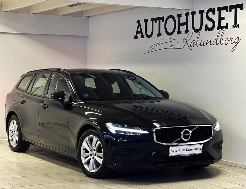 Brugt Volvo V60 Momentum 190 HK (139 kW) 2020 Sortmetal Stationcar
