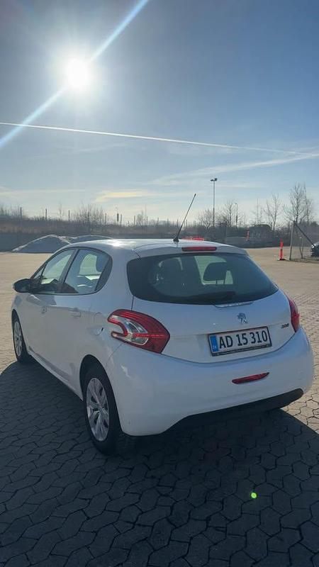 Brugt Peugeot 208 Active 82 HK (60 kW) 2013 Hatchback