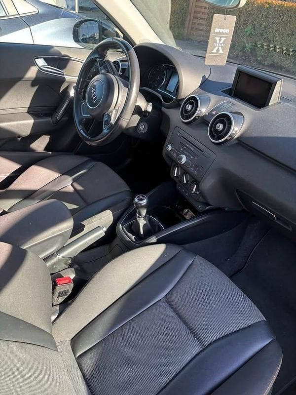 Brugt Audi A1 86 HK (63 kW) 2014 Sort Stationcar