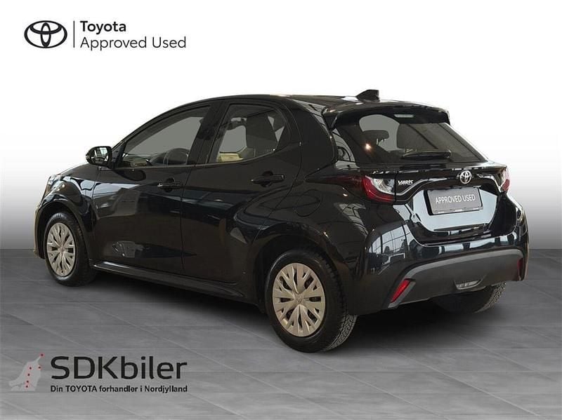 Brugt Toyota Yaris T1 72 HK (52 kW) 2021 209 night sky black Hatchback