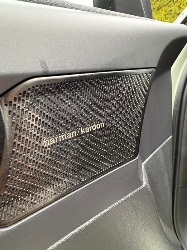 Brugt Volvo XC40 Pro 169 kW (231 HK) 2022 grøn metal SUV