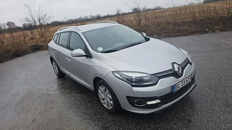 Brugt Renault Mégane GrandTour Dynamique 110 HK (80 kW) 2014 Stationcar