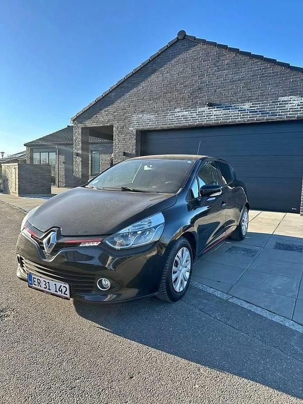 Brugt Renault Clio IV 90 HK (66 kW) 2015 Sort Hatchback
