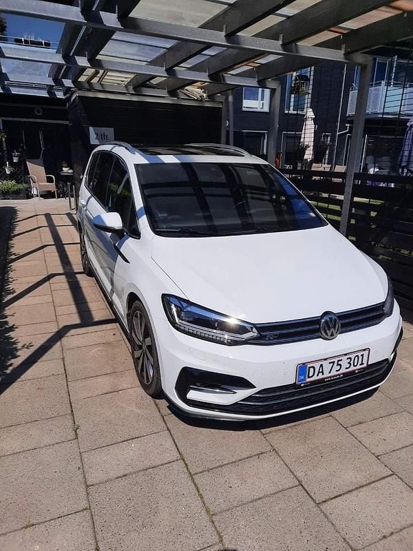 Hvidmetal Brugt 2016 VW Touran R-line MPV | 199.900 kr. (Fair pris) - Billede 1/3