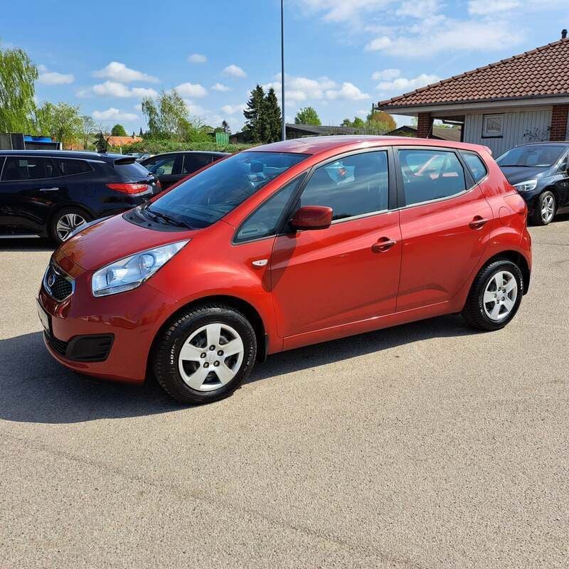 Bordeaux Brugt 2014 Kia Venga Hatchback | 59.900 kr. (Fair pris) - Billede 1/4