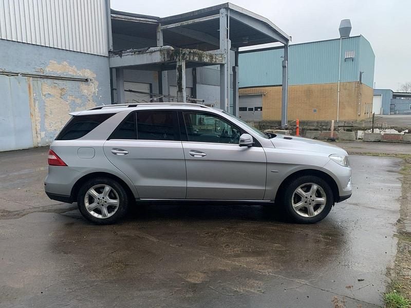 Brugt Mercedes ML350 258 HK (189 kW) 2012 Gråmetal SUV