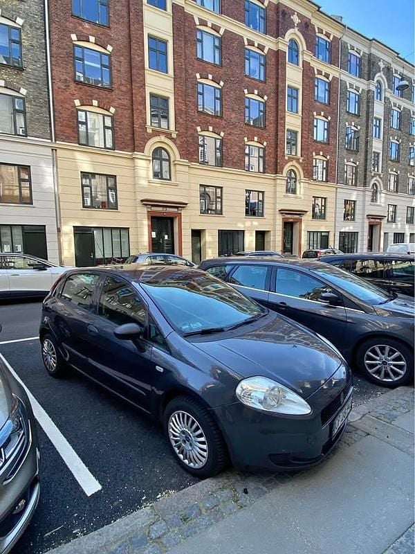 Brugt 2011 Fiat Punto Hatchback | 32.000 kr. (Fair pris) - Billede 1/4