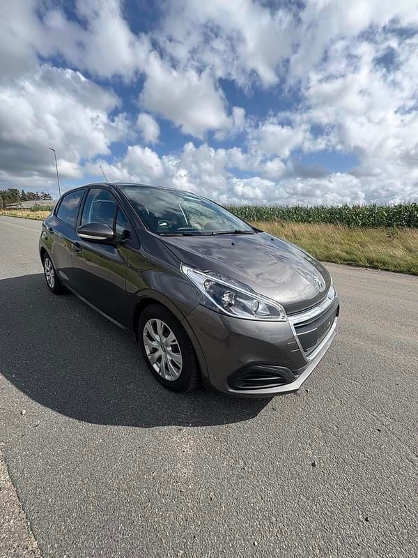 Brugt Peugeot 208 Envy 102 HK (75 kW) 2018 Grå Hatchback