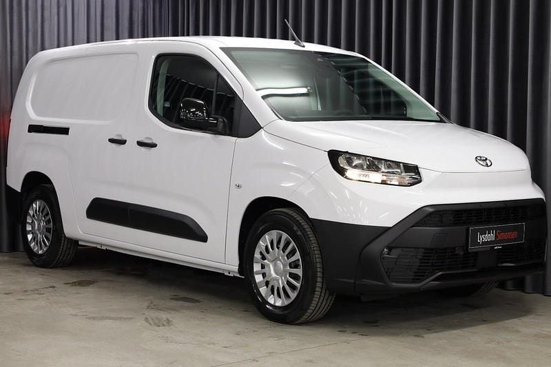 Hvid Ny 2025 Toyota Proace City Van | 179.900 kr. - Billede 1/4