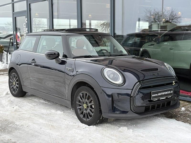 Brugt Mini Cooper SE Premium Plus 135 kW (184 HK) 2023 Sort Hatchback