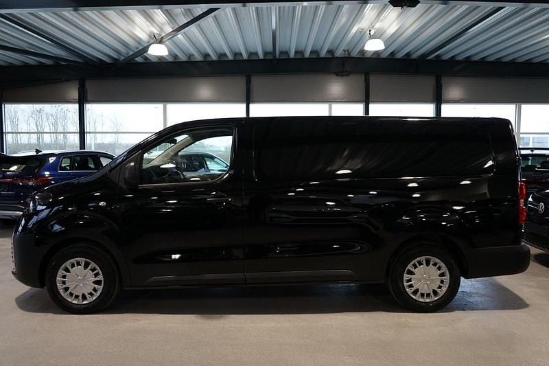 Ny Toyota Proace Comfort 100 kW (136 HK) 2025 Sort MPV
