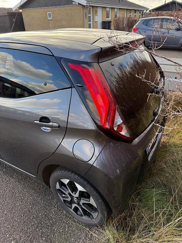Brugt Toyota Aygo x-press 72 HK (52 kW) 2021 Hatchback