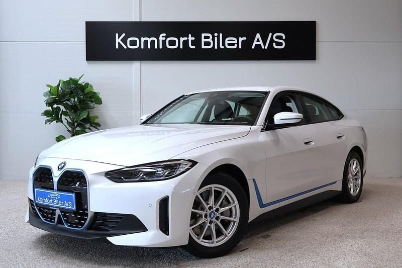 Hvidmetal Brugt 2023 BMW i4 Sedan | 349.900 kr. (Super pris) - Billede 1/4