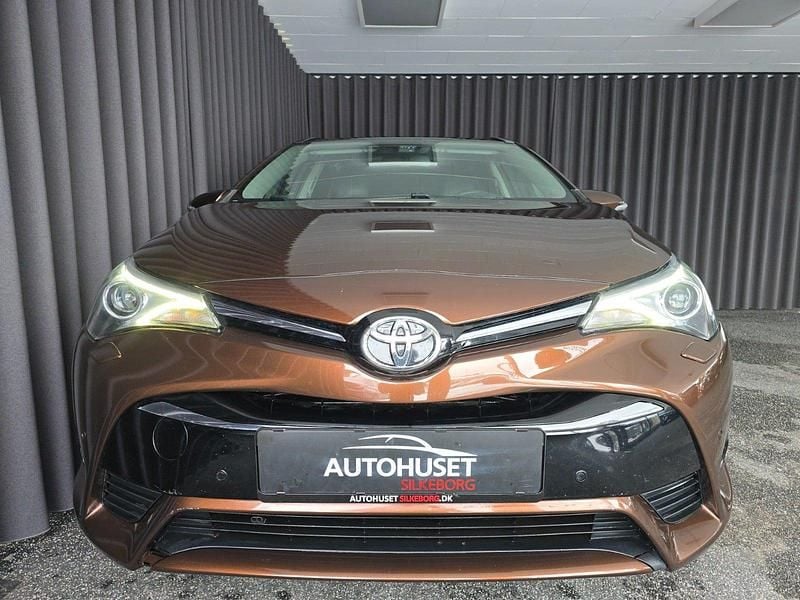 Brugt Toyota Avensis Premium 147 HK (108 kW) 2015 Stationcar