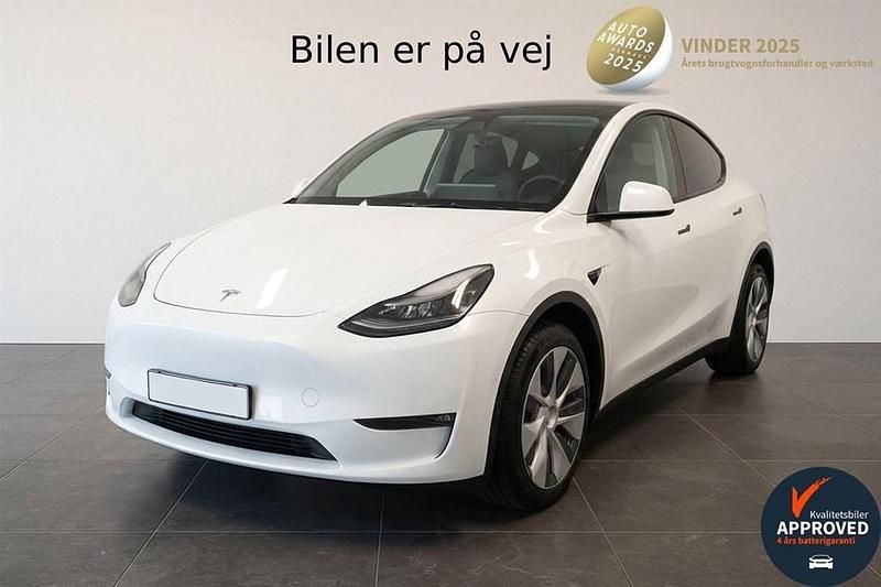 Hvid Brugt 2023 Tesla Model Y Long Range RWD SUV | 219.900 kr. (Super pris) - Billede 1/4