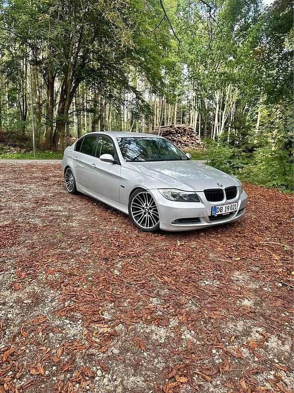 Brugt 2006 BMW 320 Sedan | 50.000 kr. (Dyr) - Billede 1/4