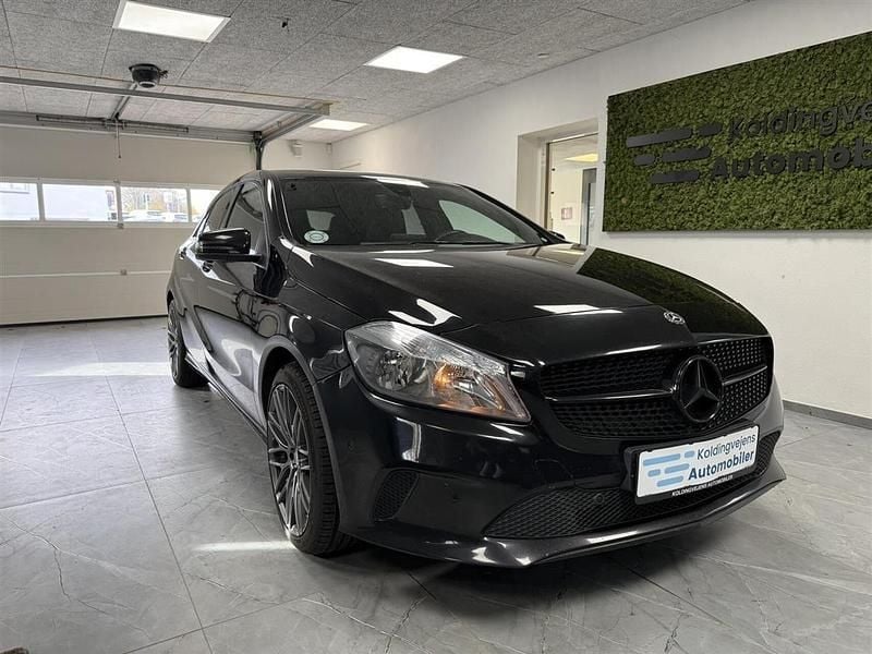 Ikke angivet Brugt 2017 Mercedes A180 Progressive | 129.700 kr. - Billede 1/4