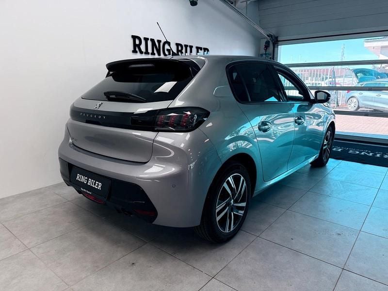 Brugt Peugeot 208 Allure 100 HK (73 kW) 2023 Hatchback