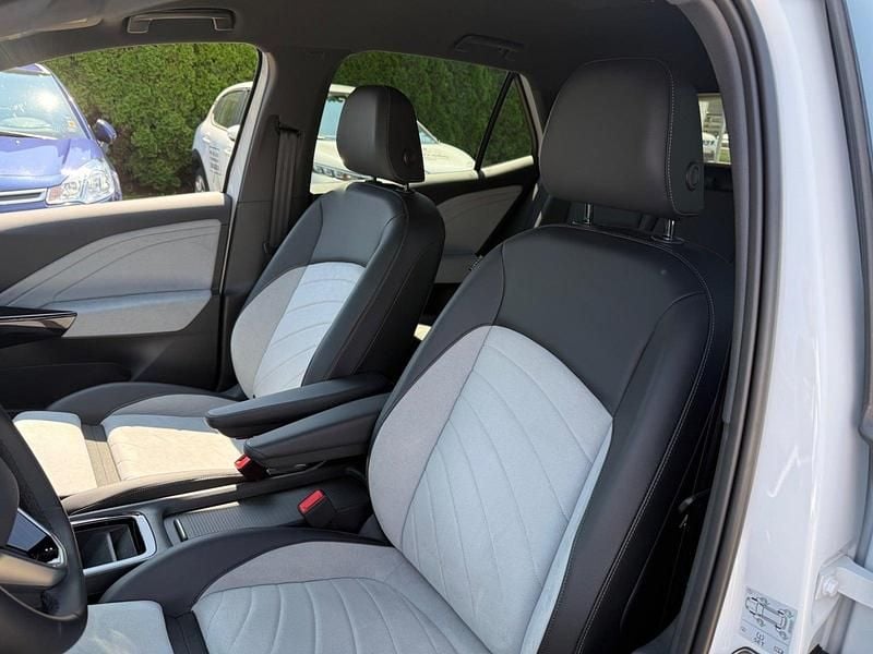 Brugt VW ID.3 150 kW (204 HK) 2024 Hvid Hatchback