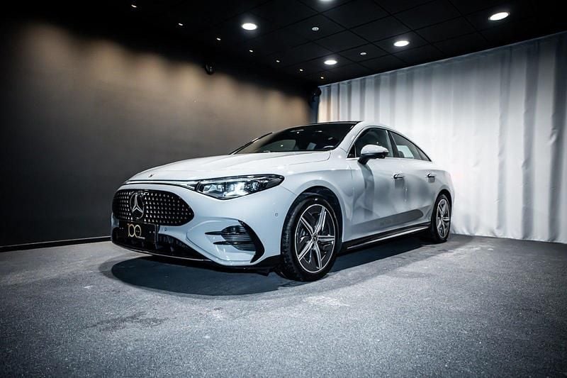 Brugt Mercedes CLA 250+ AMG 200 kW (272 HK) 2025 Farve: grå Sedan