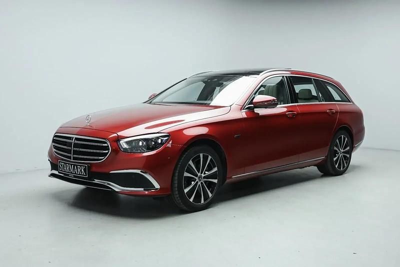Rød Brugt 2020 Mercedes E300 Executive Stationcar | 494.900 kr. (Lidt for dyr) - Billede 1/3