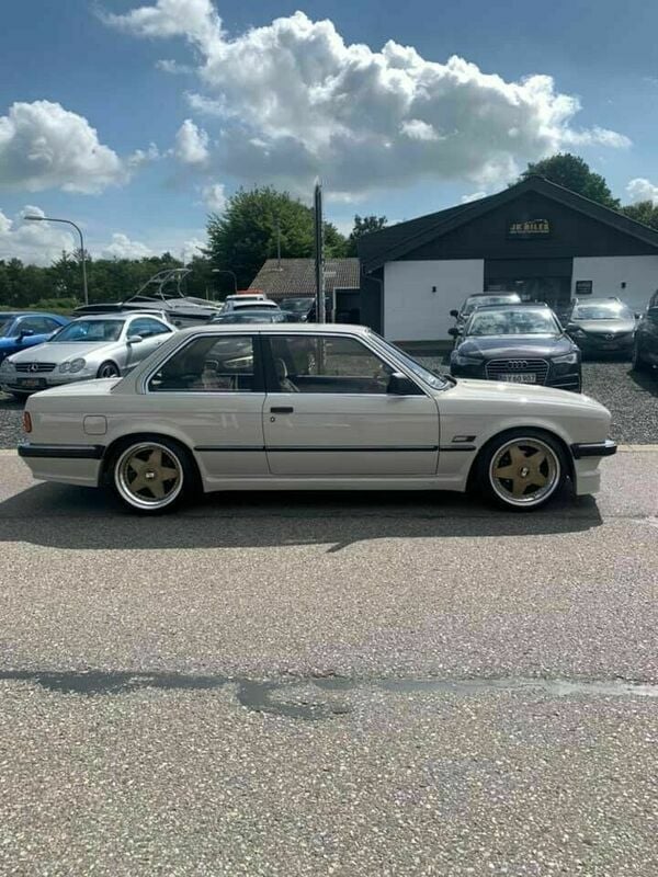 Brugt BMW 318 122 HK (89 kW) 1985 N/a