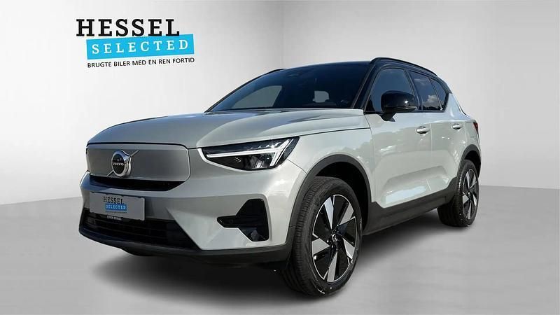 Vapor grey Ny 2025 Volvo XC40 Plus SUV | 349.900 kr. (Fair pris) - Billede 1/4
