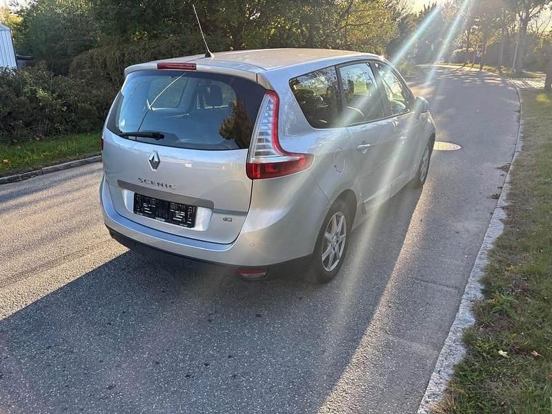 Brugt Renault Grand Scénic III Expression 130 HK (95 kW) 2012 MPV