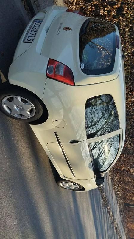 Brugt Renault Twingo 76 HK (55 kW) 2010 Hatchback