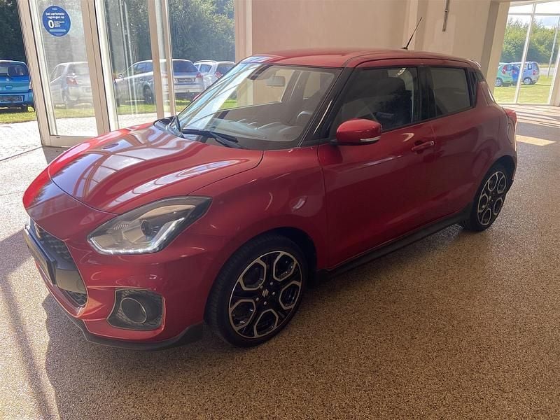 Rødmetal Brugt 2019 Suzuki Swift Sport Hatchback | 164.900 kr. (Fair pris) - Billede 1/4