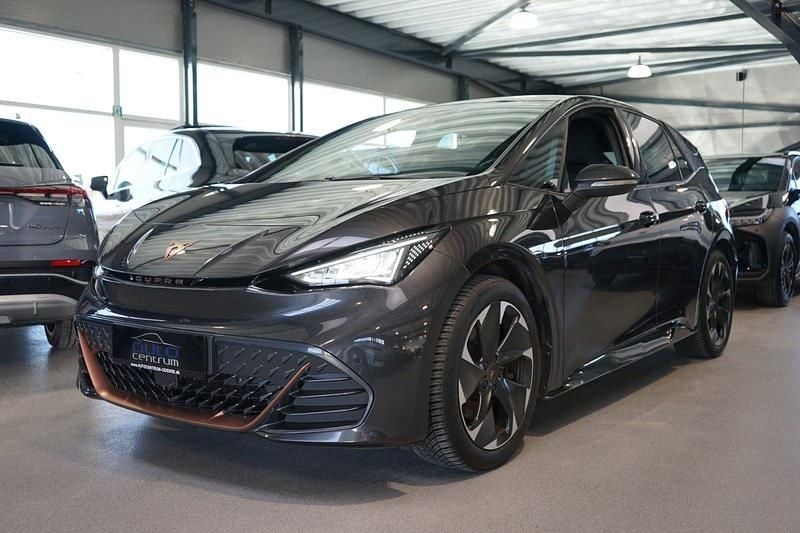 Brugt Cupra Born e-Boost 169 kW (231 HK) 2023 Gråmetal Hatchback