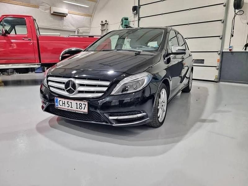 Brugt Mercedes B250 211 HK (155 kW) 2014 Sort MPV
