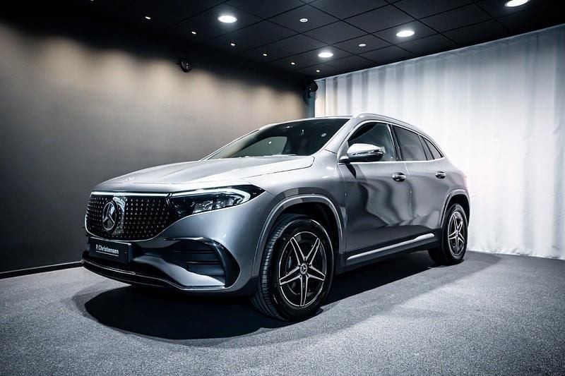 Farve: gråmetal Brugt 2025 Mercedes EQA250+ Premium SUV | 389.900 kr. (Dyr) - Billede 1/4