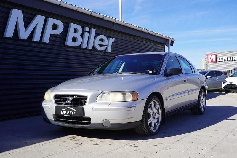 Sølvmetal Brugt 2004 Volvo S60 Sedan | 19.900 kr. (Fair pris) - Billede 1/4