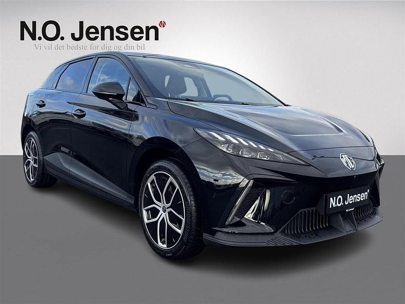 Sortmetal Brugt 2024 MG MG4 EV Luxury Hatchback | 194.900 kr. - Billede 1/4