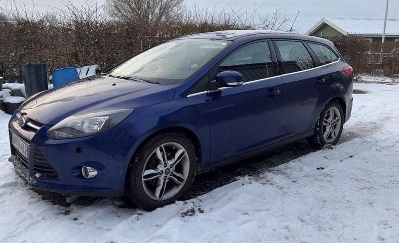 Blå Brugt 2014 Ford Focus Titanium Stationcar | 49.900 kr. (Fair pris) - Billede 1/4