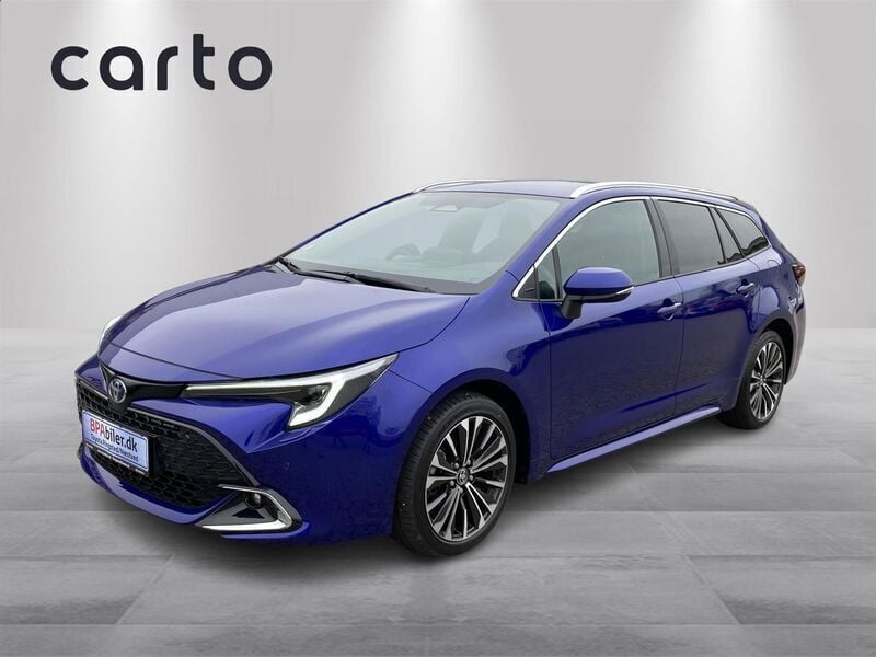 8y8 juniper blue Brugt 2023 Toyota Corolla Style Stationcar | 299.900 kr. (Fair pris) - Billede 1/3