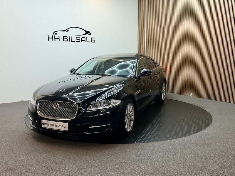 Brugt Jaguar XJ Premium Luxury 275 HK (202 kW) 2012 Sort Sedan