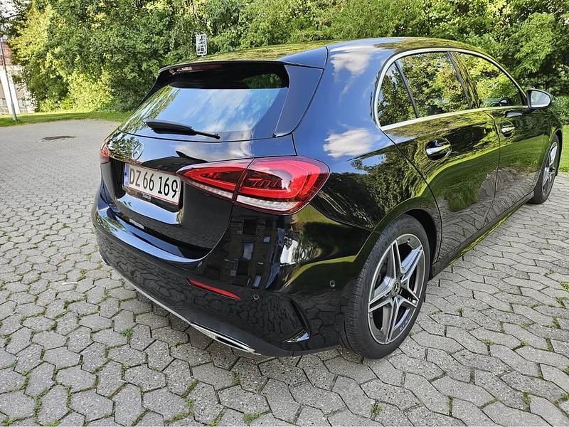Brugt Mercedes A200 AMG line 150 HK (110 kW) 2021 Sort Hatchback