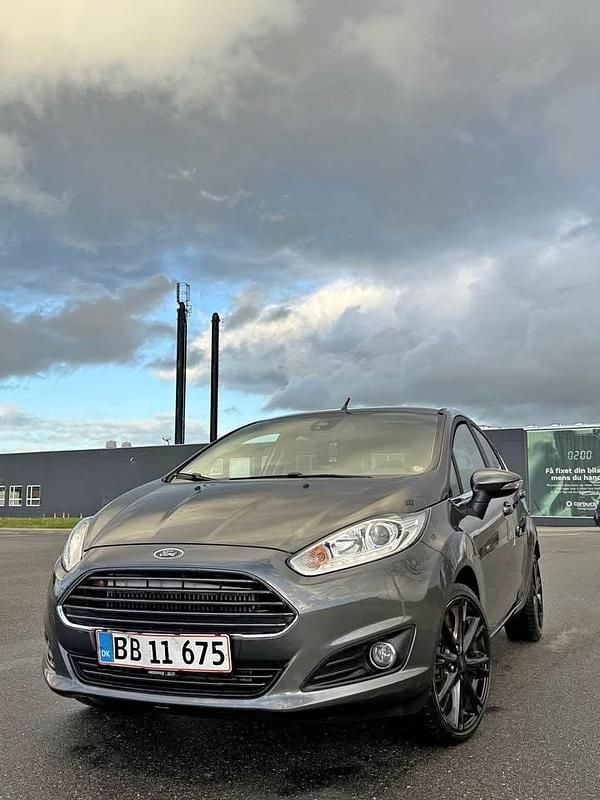 Grå Brugt 2016 Ford Fiesta Hatchback | 69.000 kr. (Fair pris) - Billede 1/4