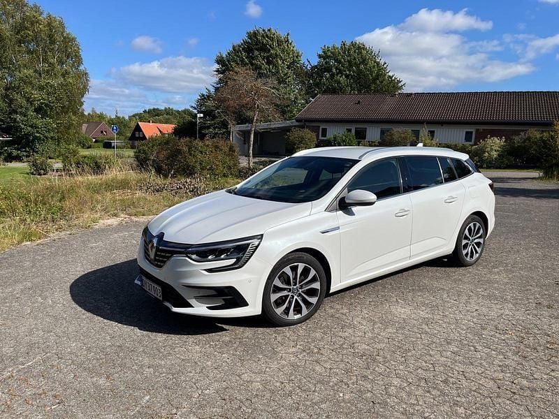 Sølvmetal Brugt 2020 Renault Mégane IV Zen Stationcar | 131.990 kr. (Lidt for dyr) - Billede 1/4