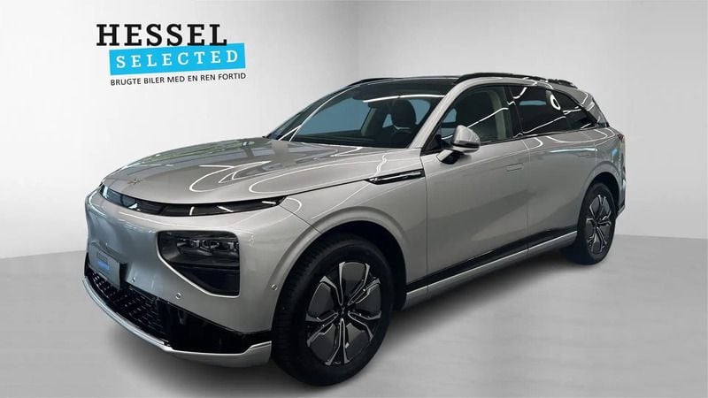 Silver frost Brugt 2024 XPENG G9 SUV | 429.800 kr. (God pris) - Billede 1/4