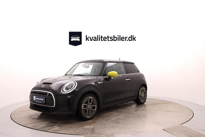 Sortmetal Brugt 2021 Mini Cooper SE Essential Hatchback | 124.900 kr. (Fair pris) - Billede 1/4