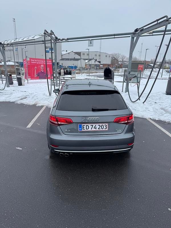Brugt Audi A3 Sportback Comfort 150 HK (110 kW) 2017 Koks grå Hatchback